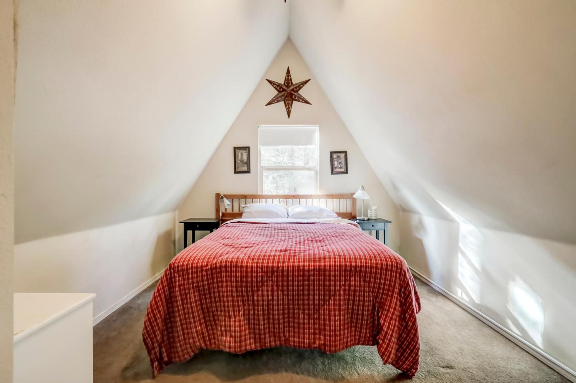 Spacious Classic Cabin Retreat- Near Lassen Mill Creek Exterior photo